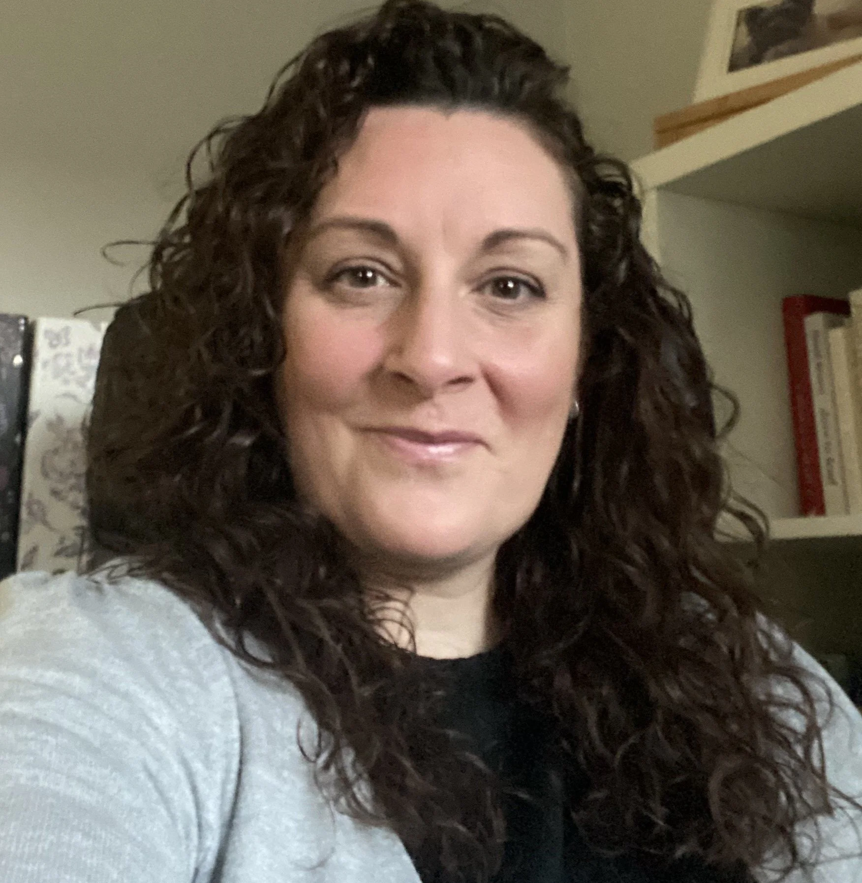 Nicky Robertson - Therapist and Coach